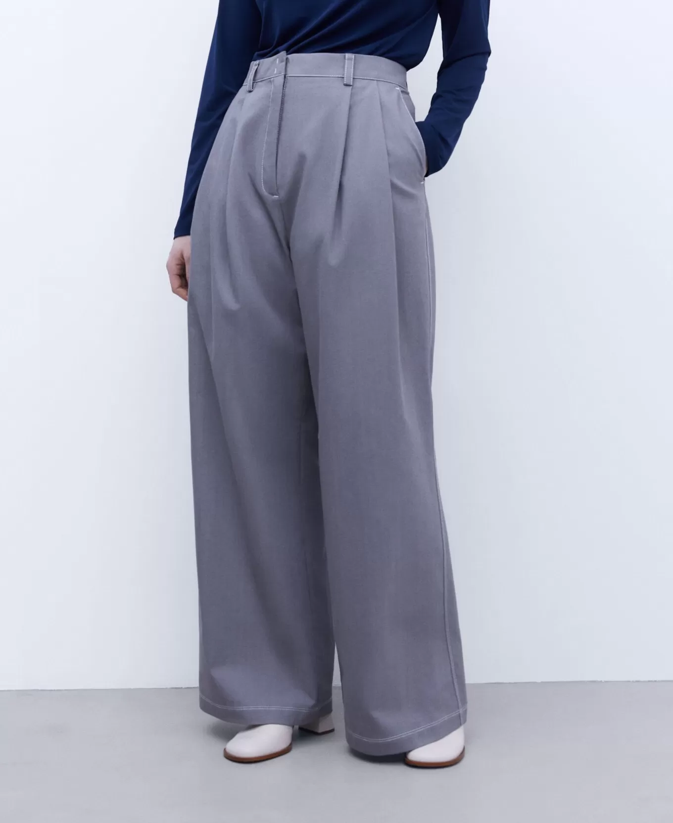 Femme Adolfo Dominguez Pantalon Ample En Tissu De Coton.