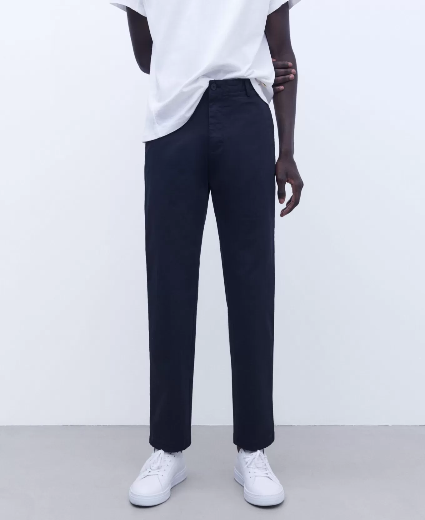 Homme Adolfo Dominguez Pantalon Chino En Coton Serge